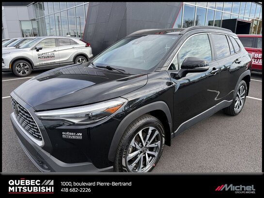 2022 Toyota Corolla Cross XLE Awd, Volant chauffant, Toit ouvrant, Connectivité Black