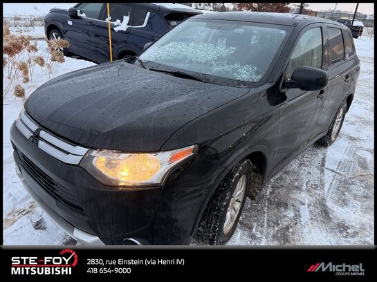 2015 Mitsubishi Outlander ES, ATTACHE REMORQUE, SI&Egrave;GES CHAUFFANTS Black