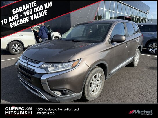 Mitsubishi Outlander ES S-AWC, Awd, Sièges chauffants, 7 passagers, Garantie 2030 2020 bronze
